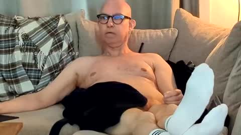 Snapshot of erik_norwegian chatting on April 2026 07:58:02 AM Erik Norwegian online show from April 2026 07:58:02 AM