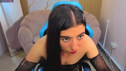 Erika online show from April 2026 08:29:02 PM