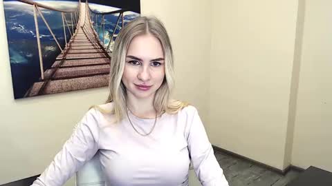 Erika online show from December 2024 01:07:02 PM