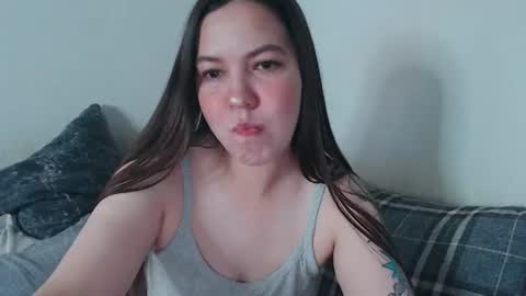 Snapshot of erin_love_ chatting on July 2026 06:47:02 AM Erin online show from July 2026 06:47:02 AM
