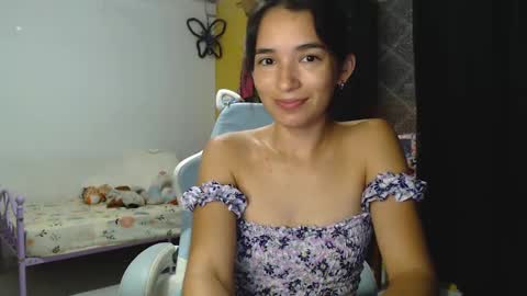 erina_1 online show from January 2025 04:41:01 AM