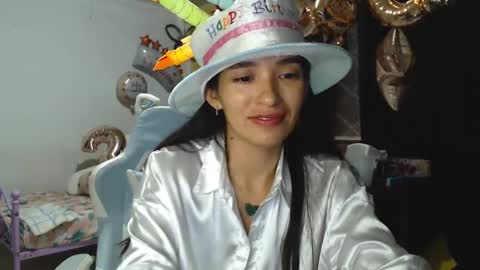 erina_1 online show from March 2025 03:13:02 AM