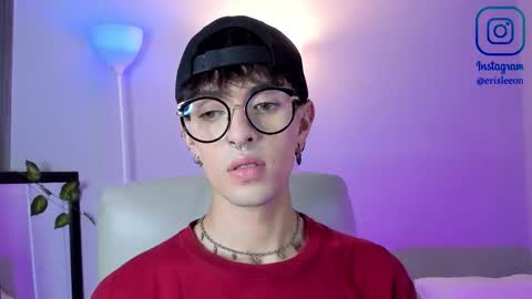   online show from November 2025 01:04:01 AM