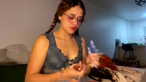 Gabs online show from December 2025 11:43:02 PM