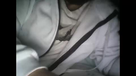 Snapshot of erjoseillo chatting on March 2026 11:00:02 PM erjoseillo online show from March 2026 11:00:02 PM