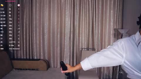 Erline and Monica online show from October 2025 08:17:01 PM