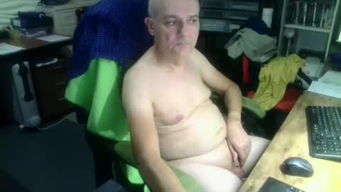 ernello online show from September 2025 01:01:01 PM