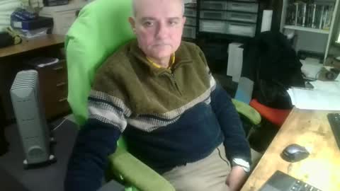 ernello online show from October 2025 12:39:01 PM