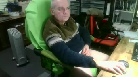 ernello online show from November 2025 02:06:01 PM