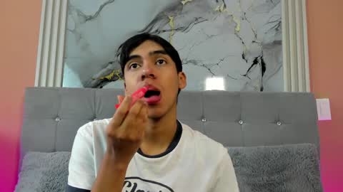 Snapshot of eros_lux1 chatting on April 2026 12:18:02 PM Eros Lux1 online show from April 2026 12:18:02 PM