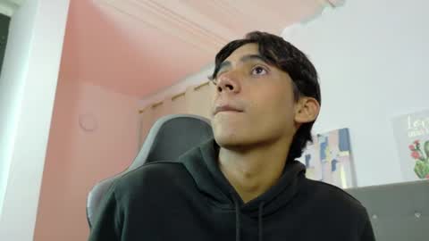 Snapshot of eros_lux1 chatting on July 2026 12:22:01 PM Eros Lux1 online show from July 2026 12:22:01 PM