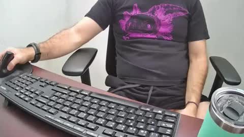 Eroskatt online show from December 2024 10:13:02 PM