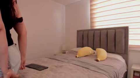 Snapshot of erotic_boobs chatting on January 2026 08:13:02 PM Karen online show from January 2026 08:13:02 PM