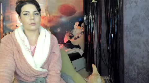 Snapshot of erotic_dessire chatting on December 2024 07:58:02 PM Eve online show from December 2024 07:58:02 PM