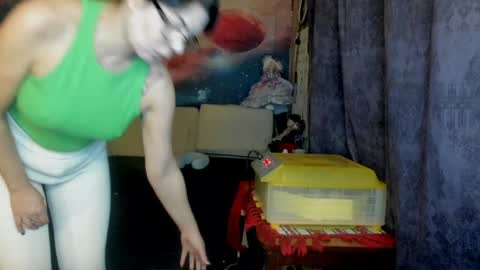 Snapshot of erotic_dessire chatting on January 2025 08:48:01 PM Eve online show from January 2025 08:48:01 PM