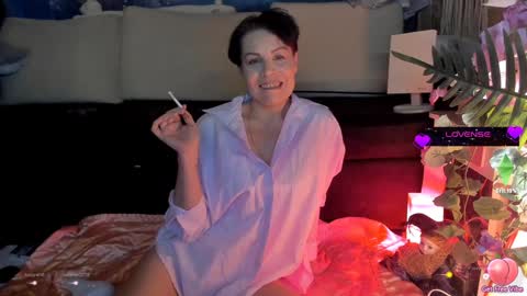 Snapshot of erotic_dessire chatting on January 2025 08:11:01 PM Eve online show from January 2025 08:11:01 PM