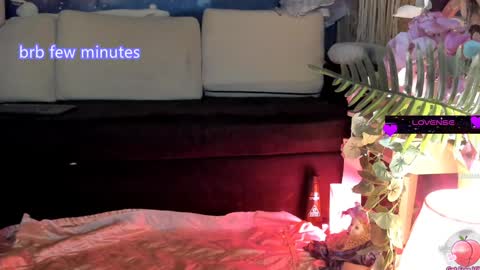 Snapshot of erotic_dessire chatting on January 2025 11:13:01 PM Eve online show from January 2025 11:13:01 PM