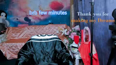 Snapshot of erotic_dessire chatting on February 2025 09:37:02 PM Eve online show from February 2025 09:37:02 PM