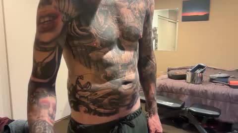 Erotic CloseUps online show from October 2025 02:30:01 PM