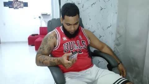 Eroticoblack online show from April 2026 03:48:01 AM