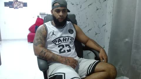 Snapshot of eroticoblack chatting on June 2026 04:27:01 AM Eroticoblack online show from June 2026 04:27:01 AM