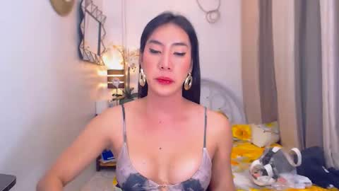 Ervana online show from February 2025 01:32:01 PM