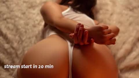 SCARLETT online show from September 2025 01:32:01 PM