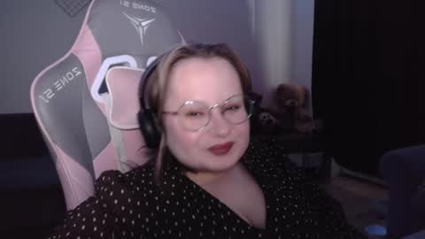 Snapshot of esfir_ chatting on October 2025 11:55:02 AM esfir_ online show from October 2025 11:55:02 AM