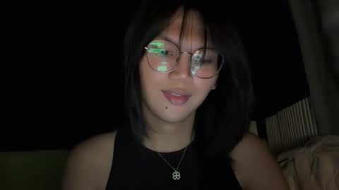 Chelliane online show from November 2025 04:18:02 AM