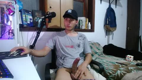 Snapshot of esjrobles chatting on February 2025 09:49:01 AM Esteban online show from February 2025 09:49:01 AM