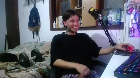 Snapshot of esjrobles chatting on February 2025 05:02:02 AM Esteban online show from February 2025 05:02:02 AM