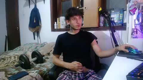 Snapshot of esjrobles chatting on February 2025 08:06:02 AM Esteban online show from February 2025 08:06:02 AM