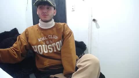 Snapshot of esjrobles chatting on September 2025 05:34:02 PM Esteban online show from September 2025 05:34:02 PM