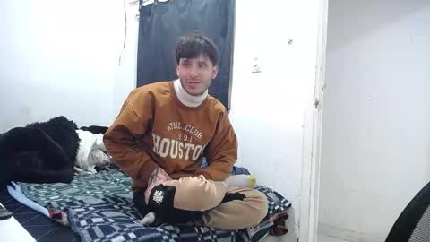 Snapshot of esjrobles chatting on September 2025 01:10:01 PM Esteban online show from September 2025 01:10:01 PM