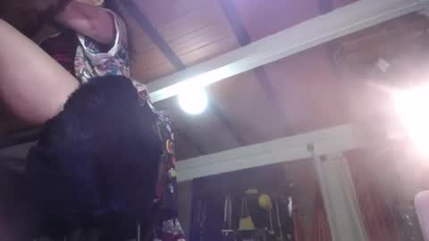 Eskela911 online show from January 2025 11:32:02 PM