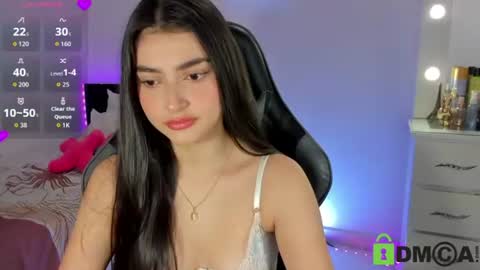 Snapshot of esmeralda_le chatting on July 2026 12:12:01 PM Esmeralda online show from July 2026 12:12:01 PM