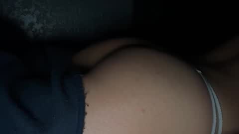 Snapshot of est1243672 chatting on December 2025 05:03:02 AM est1243672 online show from December 2025 05:03:02 AM