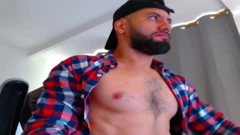 esteban online show from October 2025 12:50:01 PM