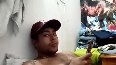 wailer1996 online show from December 2024 02:22:01 PM