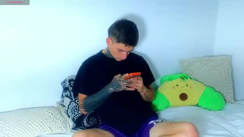 Esteban independent model online show from May 2026 05:10:02 PM