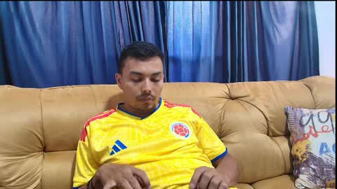 Snapshot of estebancot0314 chatting on March 2026 09:37:02 PM Esteban online show from March 2026 09:37:02 PM