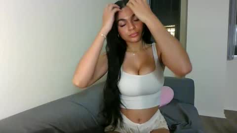 Snapshot of esteemaexo chatting on March 2026 02:37:01 AM Estee online show from March 2026 02:37:01 AM