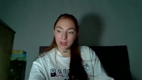 Snapshot of estefa1 chatting on June 2026 04:06:01 AM estefa1 online show from June 2026 04:06:01 AM