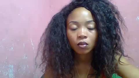 Snapshot of estelah20 chatting on September 2025 05:54:01 AM estelah20 online show from September 2025 05:54:01 AM