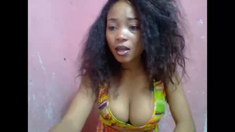 Snapshot of estelah20 chatting on October 2025 06:01:01 AM estelah20 online show from October 2025 06:01:01 AM