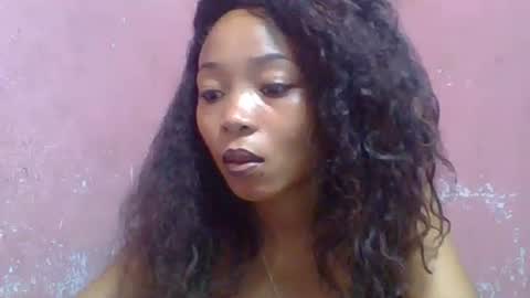 Snapshot of estelah20 chatting on November 2025 06:25:01 AM estelah20 online show from November 2025 06:25:01 AM