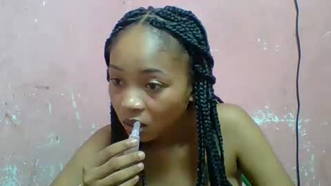 Snapshot of estelah20 chatting on November 2025 07:29:01 AM estelah20 online show from November 2025 07:29:01 AM