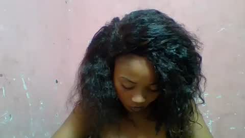 Snapshot of estelah20 chatting on November 2025 07:52:02 AM estelah20 online show from November 2025 07:52:02 AM