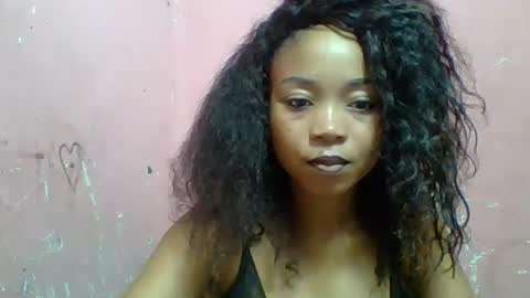 Snapshot of estelah20 chatting on December 2025 04:51:01 AM estelah20 online show from December 2025 04:51:01 AM