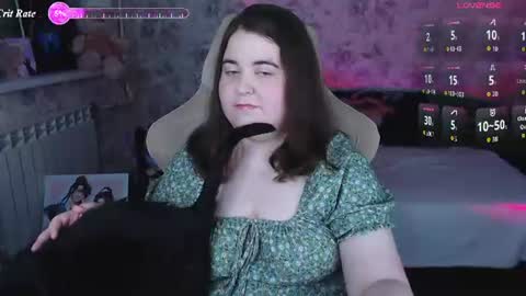 estelle_hicks online show from July 2026 07:27:01 PM